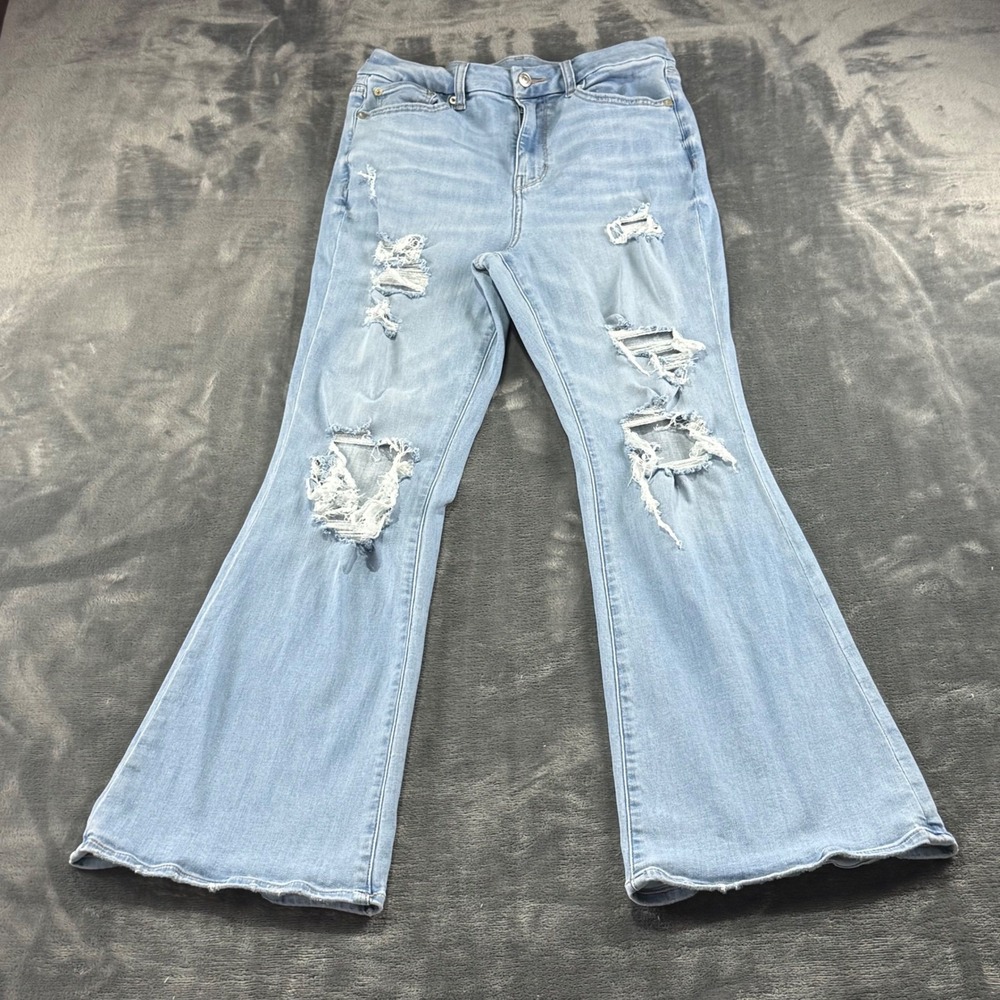 American Eagle Curvy Super High-Rise Flare Jeans Light Wash Distressed Daisy 8R